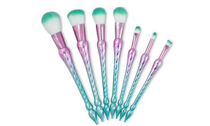 Twisted Make up brushes